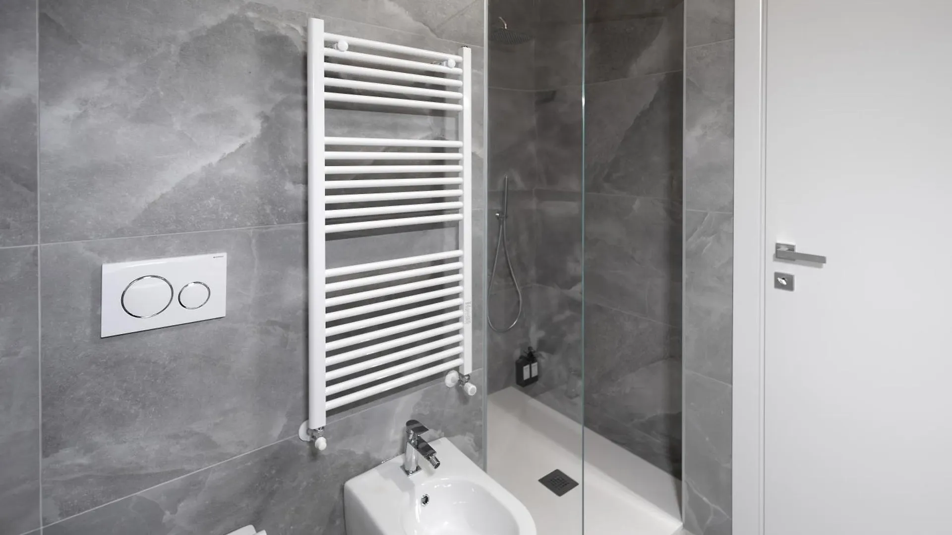 Como Carpe Diem Apartment